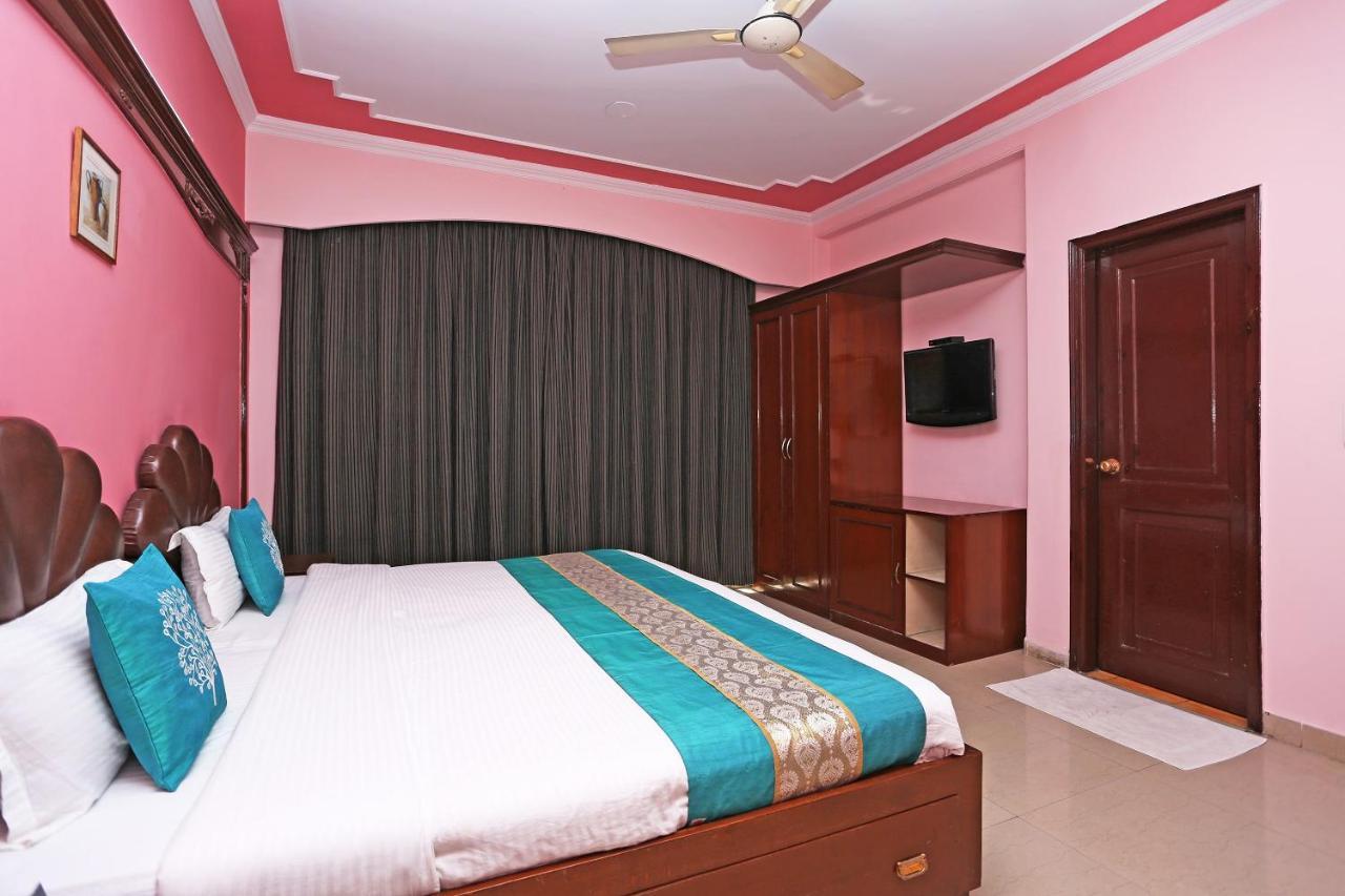 Oyo Near Mg Road Near Aravali Biodiversity Park Gurgaon Esterno foto